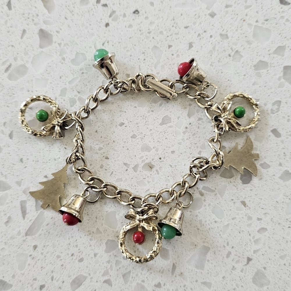 Vintage Festive Gold-Tone Charm Bracelet w/ Bells, Trees, and Wreaths